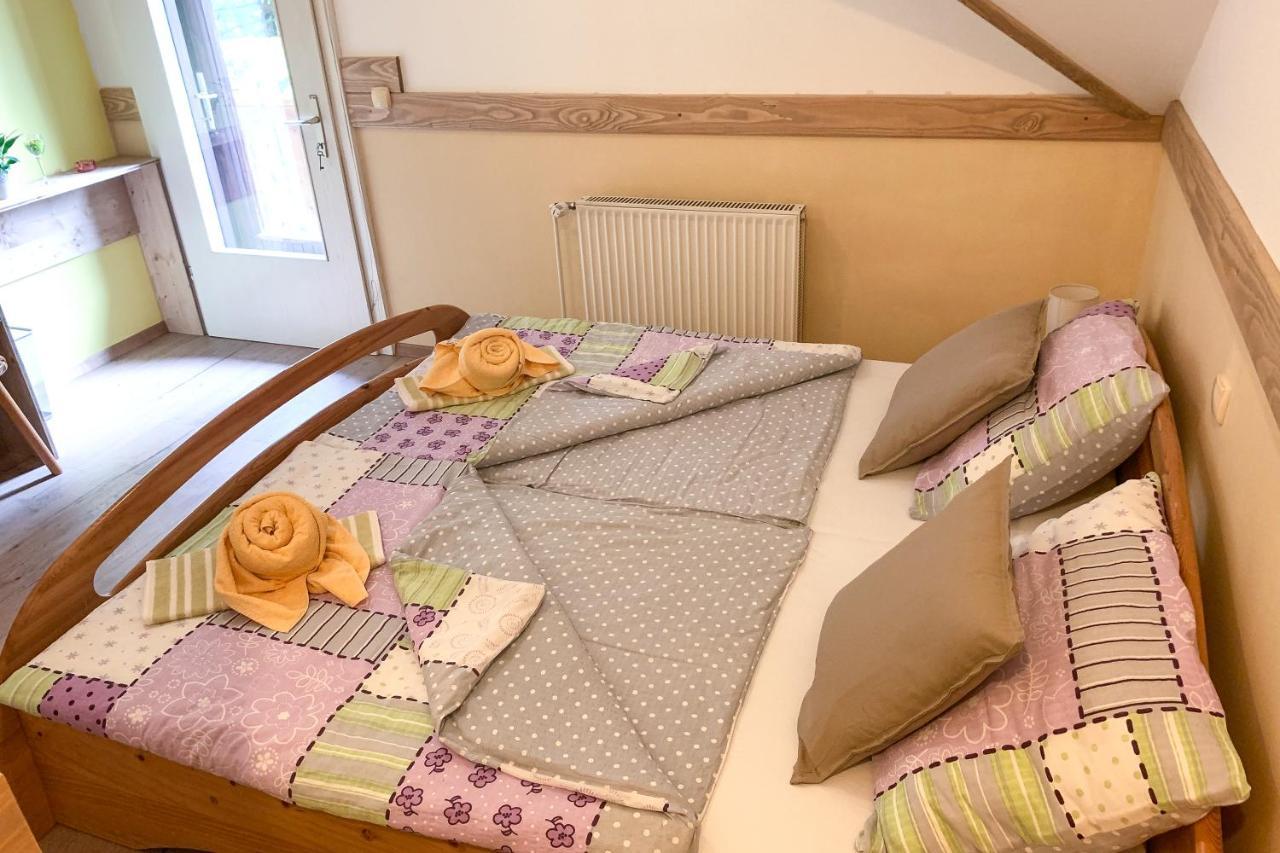 Guesthouse Draga เบกุนเย นา โกเรนิสเคม ภายนอก รูปภาพ