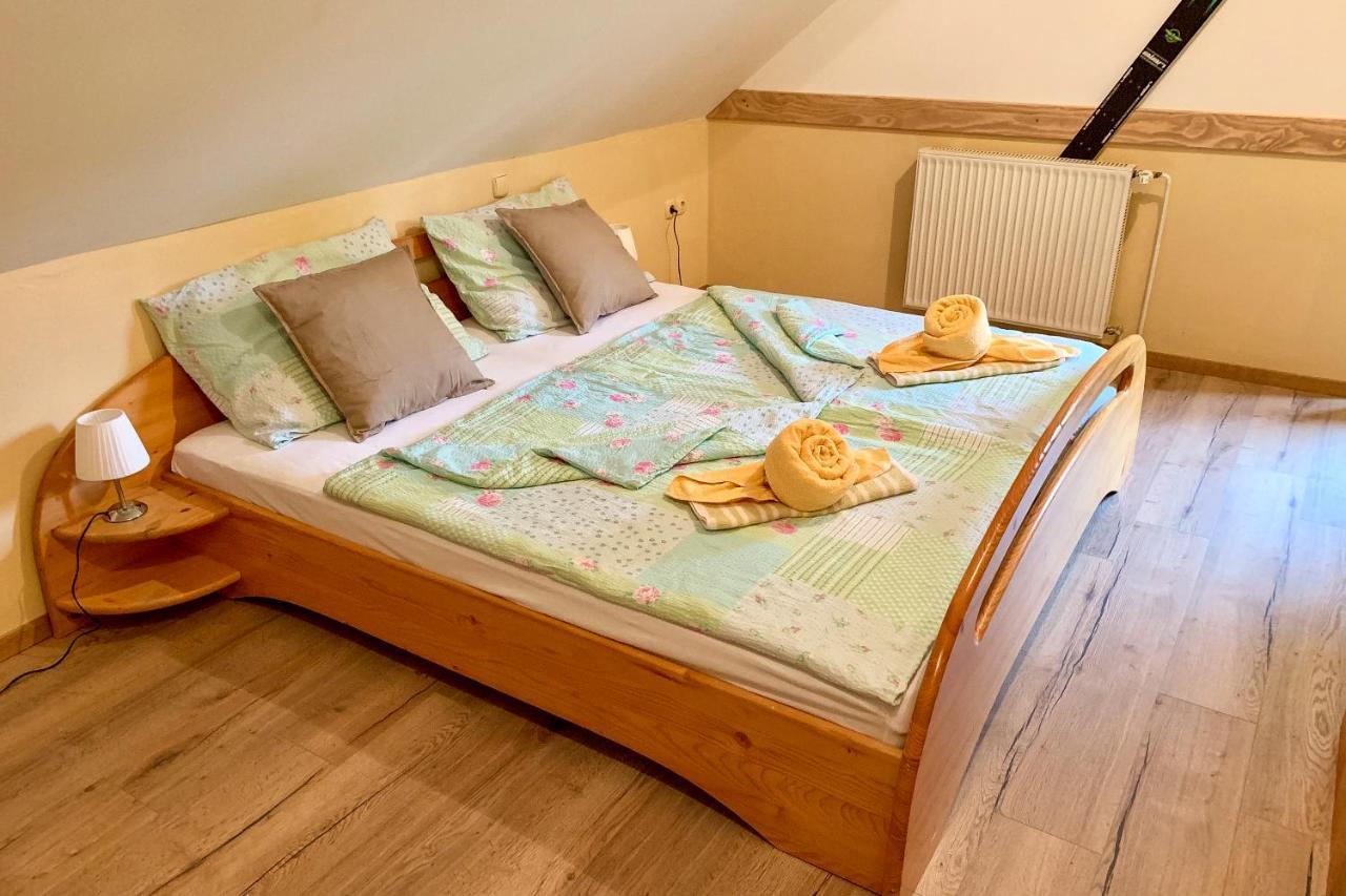 Guesthouse Draga เบกุนเย นา โกเรนิสเคม ภายนอก รูปภาพ