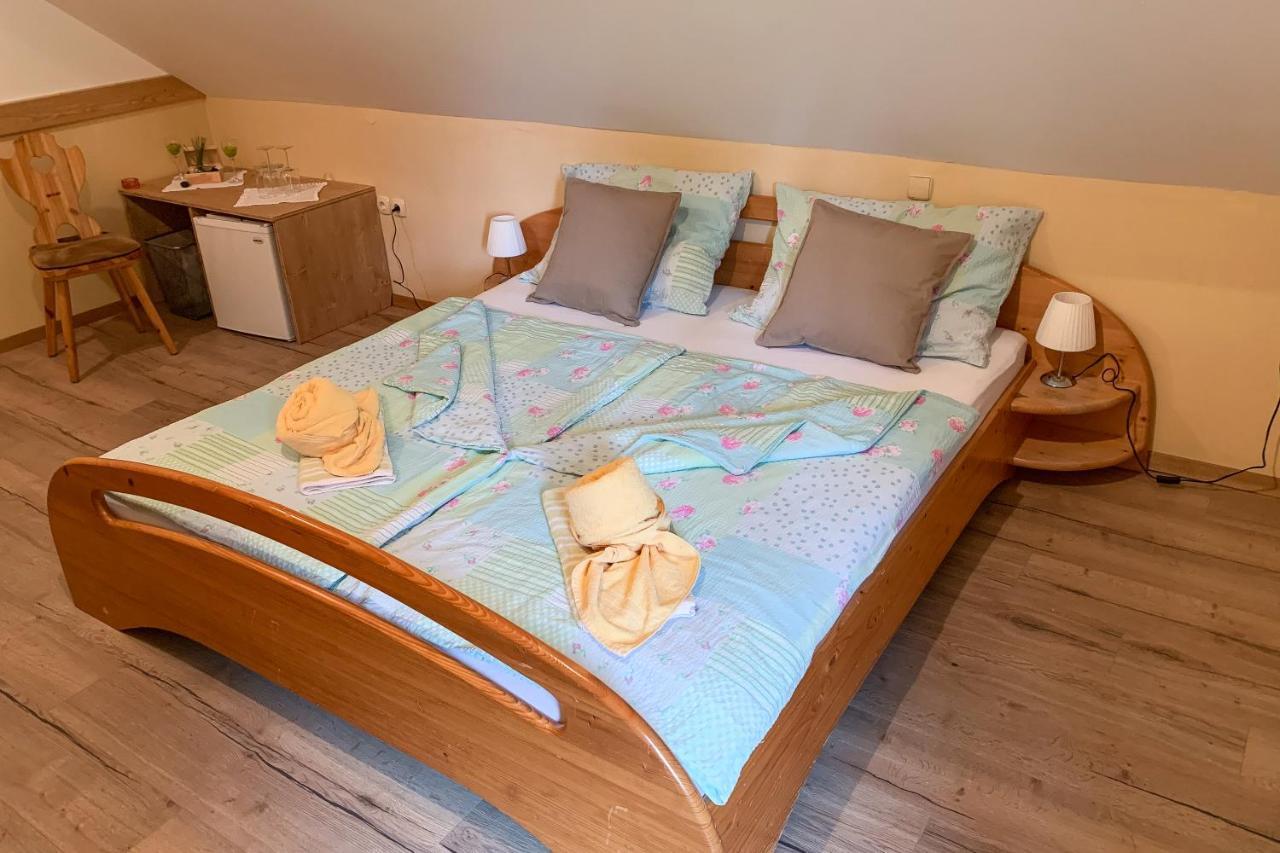 Guesthouse Draga เบกุนเย นา โกเรนิสเคม ภายนอก รูปภาพ