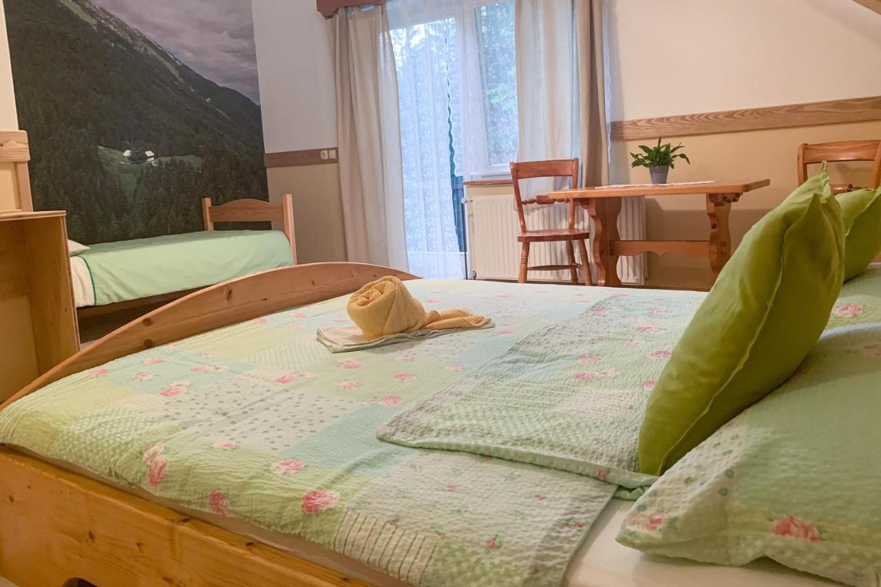 Guesthouse Draga เบกุนเย นา โกเรนิสเคม ภายนอก รูปภาพ