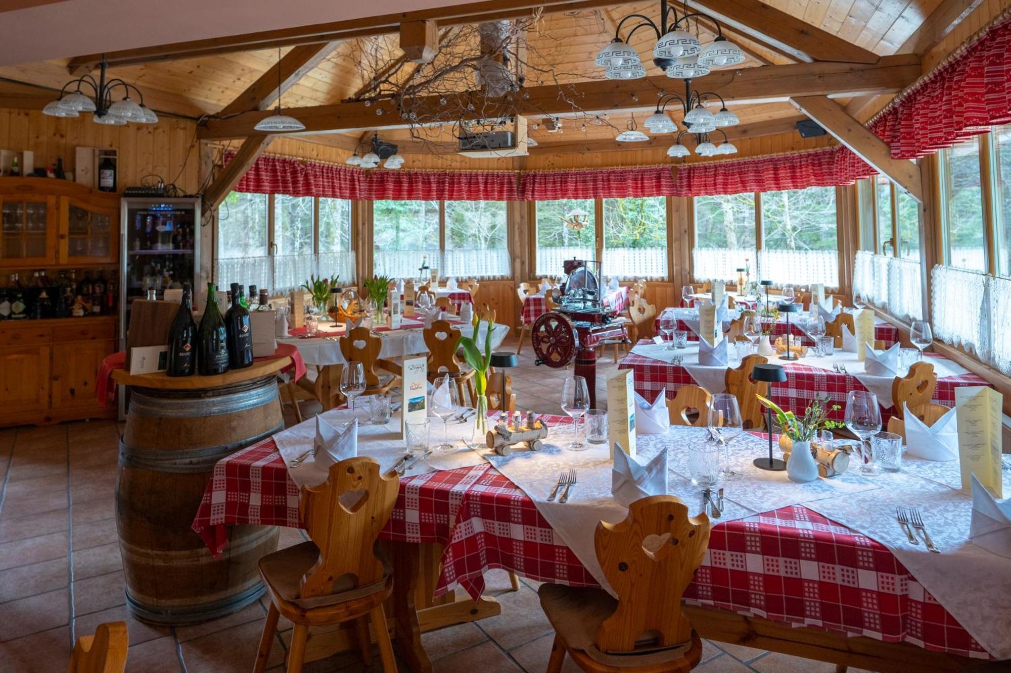Guesthouse Draga เบกุนเย นา โกเรนิสเคม ภายนอก รูปภาพ